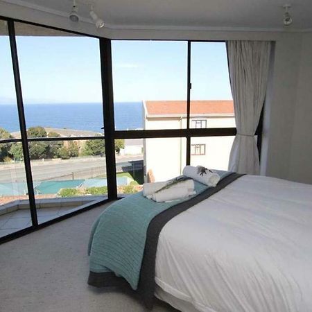 Jenmilla Plett Apartment Plettenberg Bay Bagian luar foto